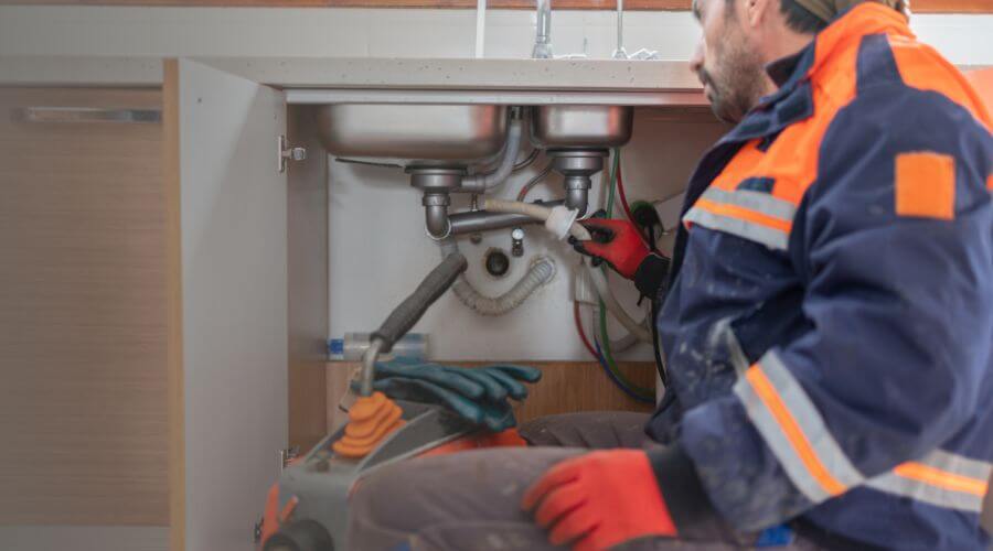 Local annual plumbing maintenance in Silver City, IA